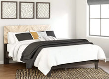 Load image into Gallery viewer, Hailey Bed Black/Brown
