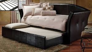 Trundle Day Bed.