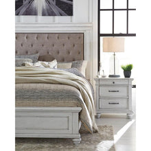 Load image into Gallery viewer, Kanwyn Upholstered Panel Bed.
