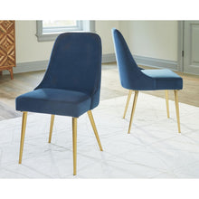 Load image into Gallery viewer, Trishcott Dining Chair.
