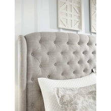 Load image into Gallery viewer, Jerary Grey Upholstered Bed.
