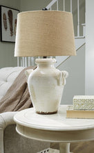 Load image into Gallery viewer, Emelia Table Lamp
