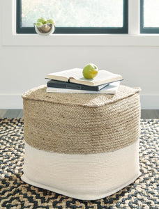 Sweed Valley Square Pouf -White