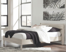 Load image into Gallery viewer, Socalle Platform Bed
